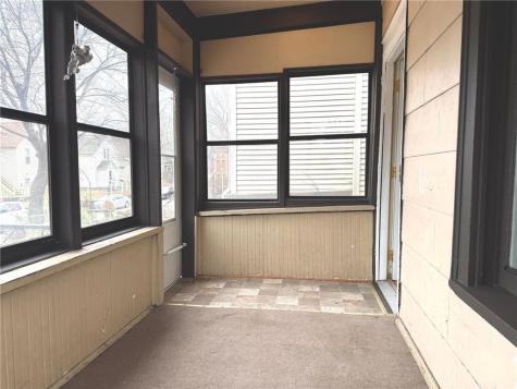 869 Lawson Avenue E Saint Paul MN 55106
