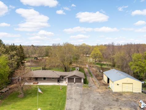 6811 Millersburg Boulevard Lonsdale MN 55046