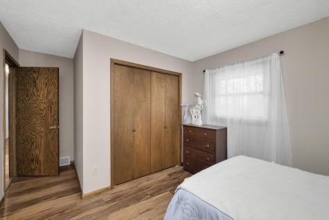 6811 Millersburg Boulevard Lonsdale MN 55046