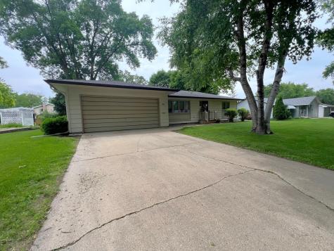 1804 7th Street SW Willmar MN 56201