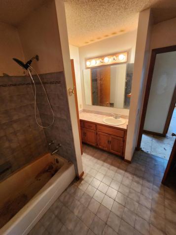 21391 Rum River Drive Oak Grove MN 55303