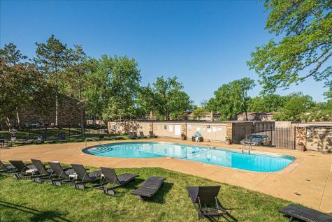 4524 Cedar Lake Road S Saint Louis Park MN 55416