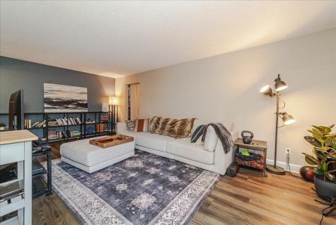 4524 Cedar Lake Road S Saint Louis Park MN 55416
