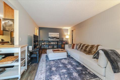 4524 Cedar Lake Road S Saint Louis Park MN 55416