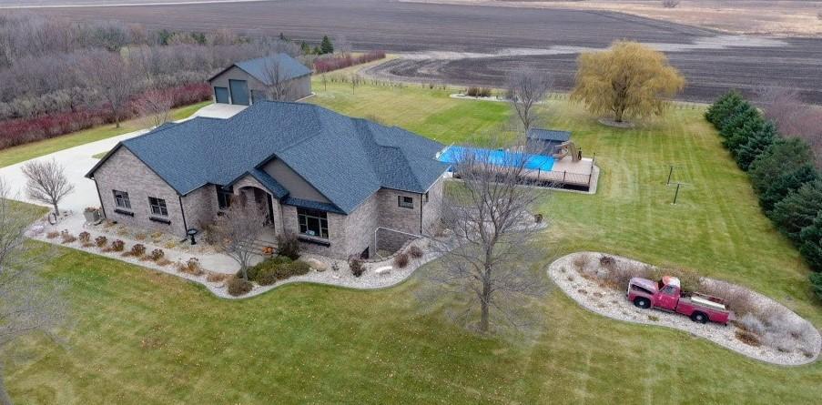 575 111th Street Pipestone MN 56164