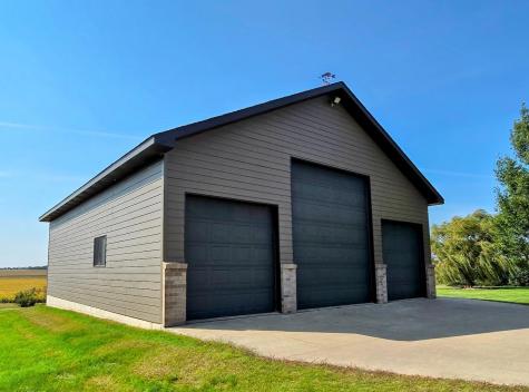 575 111th Street Pipestone MN 56164