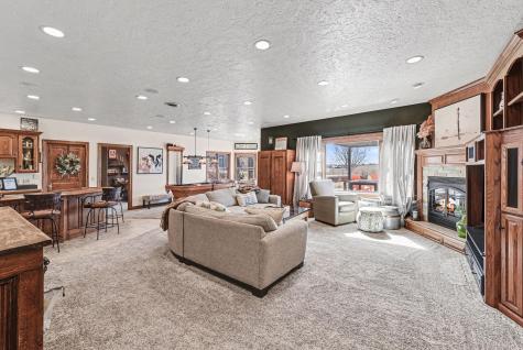 575 111th Street Pipestone MN 56164