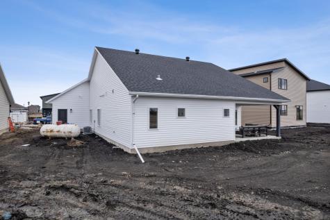 233 Emma Court Mapleton ND 58059