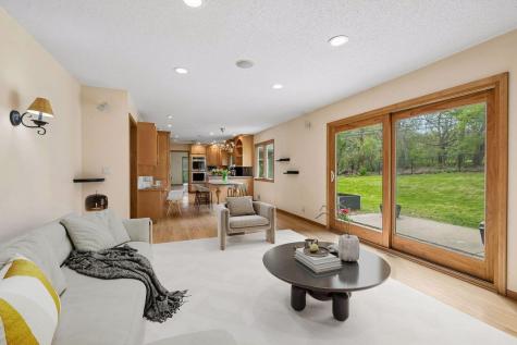 8817 Westmoreland Lane Saint Louis Park MN 55426