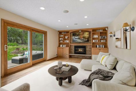 8817 Westmoreland Lane Saint Louis Park MN 55426