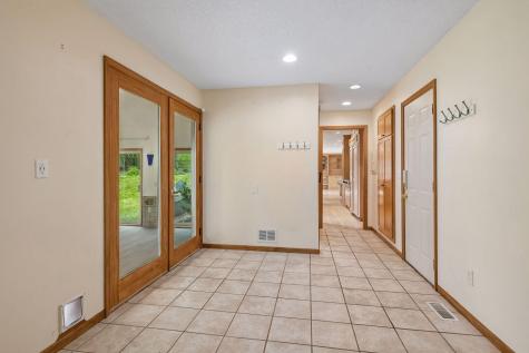 8817 Westmoreland Lane Saint Louis Park MN 55426