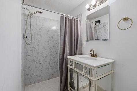 8817 Westmoreland Lane Saint Louis Park MN 55426
