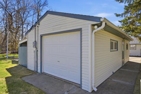 26066 County Highway 4 Pelican Rapids MN 56572