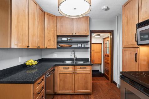2103 Saint Clair Avenue Saint Paul MN 55105