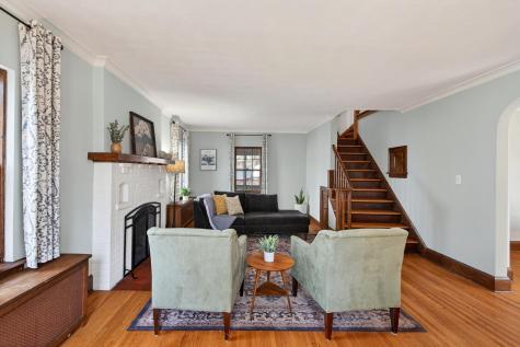 2103 Saint Clair Avenue Saint Paul MN 55105