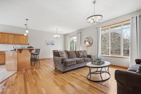 5041 Marigold Avenue N Brooklyn Park MN 55443