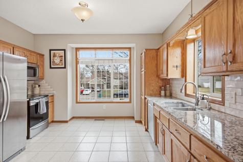 5041 Marigold Avenue N Brooklyn Park MN 55443