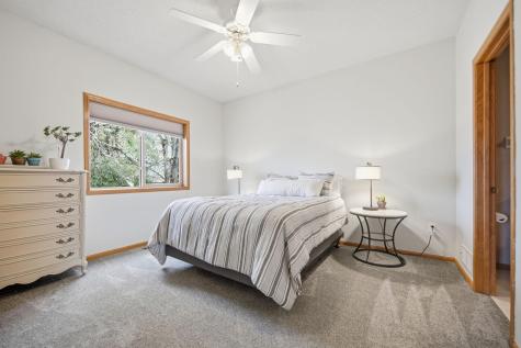 5041 Marigold Avenue N Brooklyn Park MN 55443
