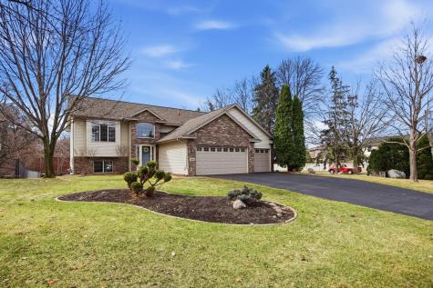 5041 Marigold Avenue N Brooklyn Park MN 55443