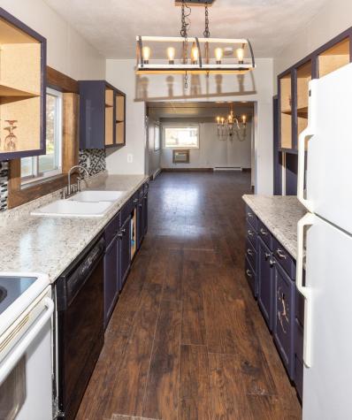 222 6th Street NE Hillsboro ND 58045