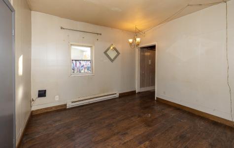 222 6th Street NE Hillsboro ND 58045