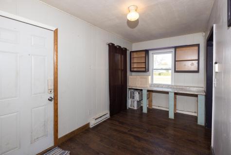 222 6th Street NE Hillsboro ND 58045