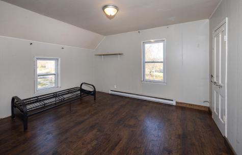 222 6th Street NE Hillsboro ND 58045