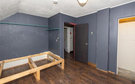 222 6th Street NE Hillsboro ND 58045