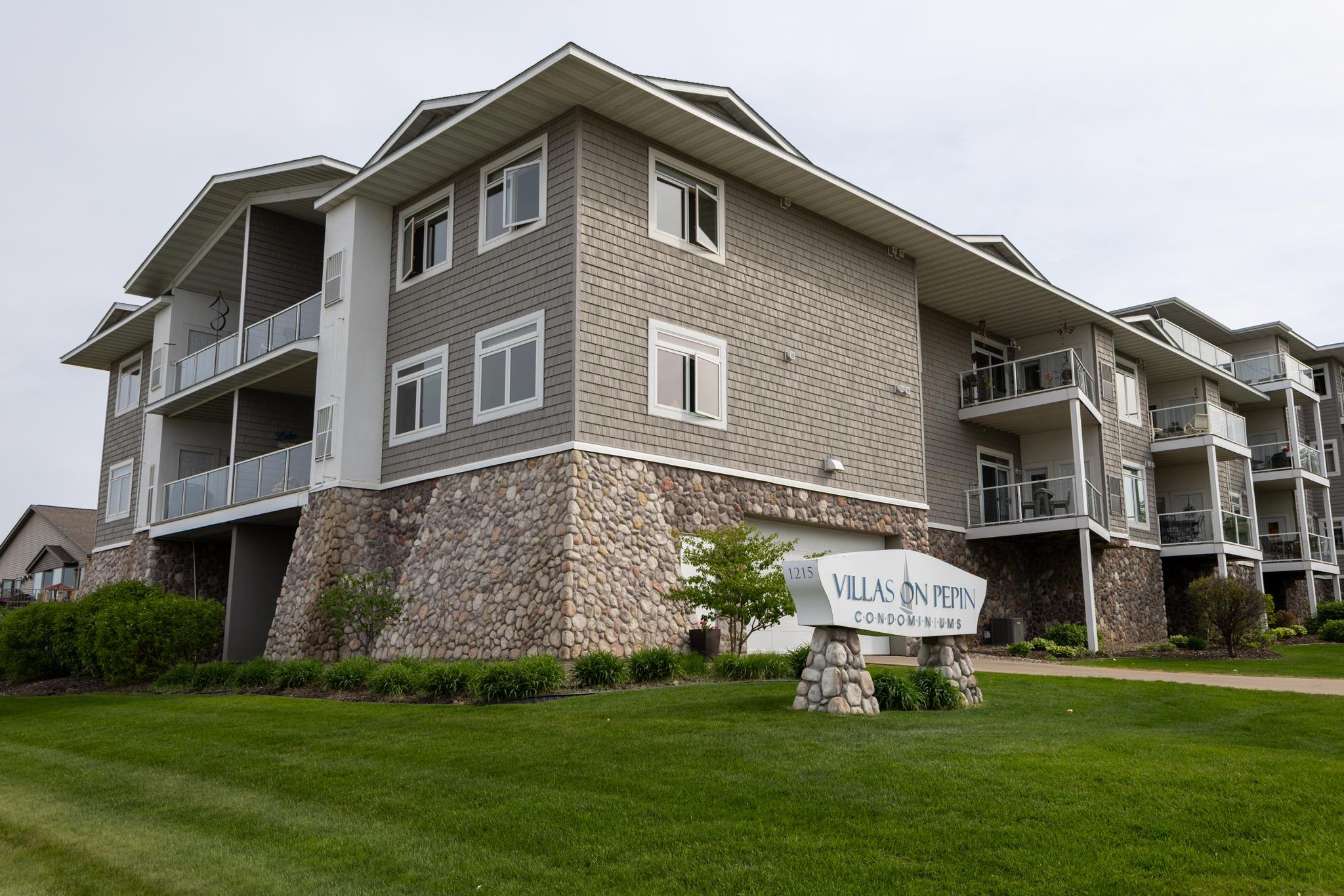 1215 N Lakeshore Drive Lake City MN 55041