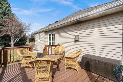 14207 41st Avenue N Plymouth MN 55446