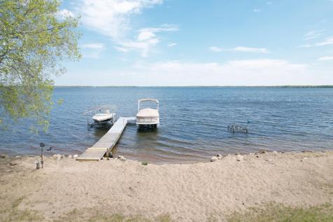 32141 Brightwood Shore Drive Dent MN 56528