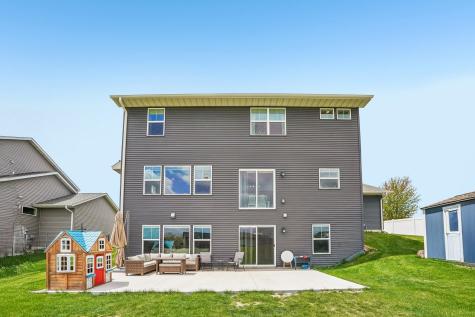 8674 Bison Avenue Monticello MN 55362