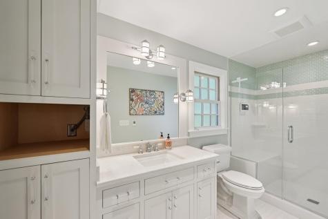 132 Summit Avenue Center City MN 55012
