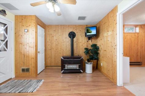 19526 Elmcrest Road Richmond MN 56368
