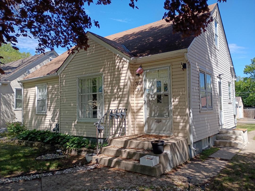 3824 Vera Cruz Avenue N Robbinsdale MN 55422