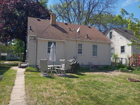 3824 Vera Cruz Avenue N Robbinsdale MN 55422