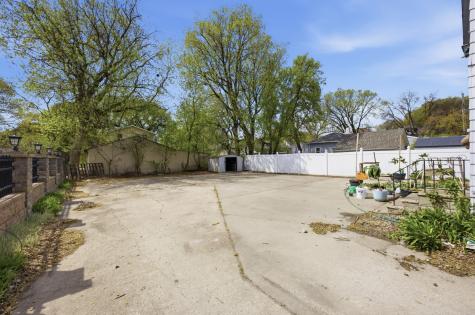 1342 3rd Avenue S Fargo ND 58103