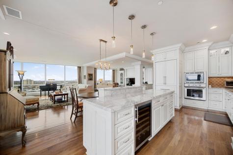3209 Galleria Edina MN 55435