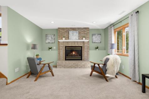 12865 89th Place N Maple Grove MN 55369