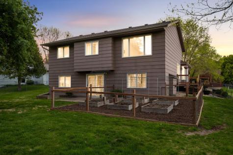12865 89th Place N Maple Grove MN 55369