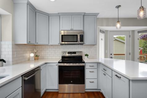 12865 89th Place N Maple Grove MN 55369