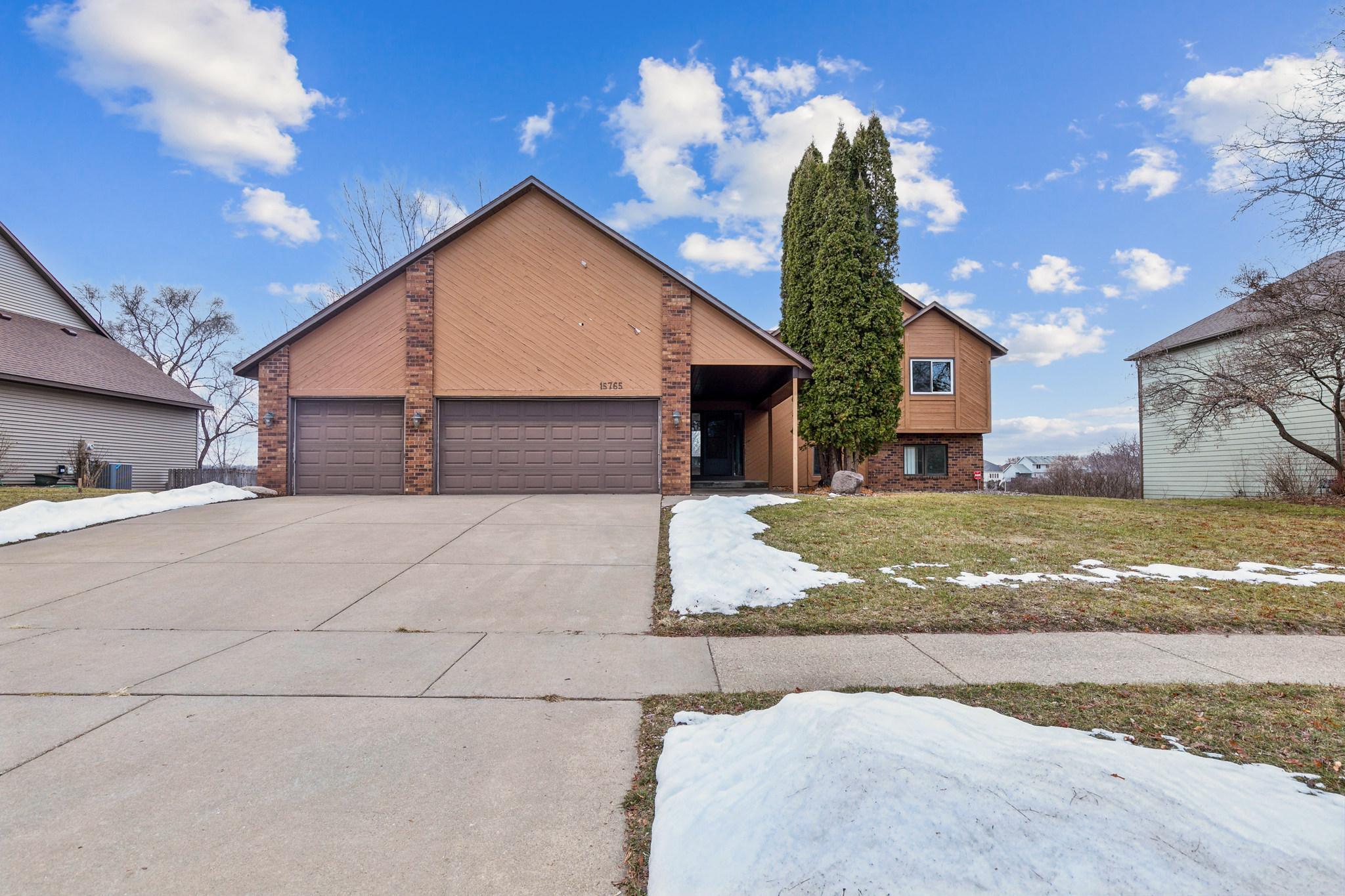 15765 Garden View Drive Apple Valley MN 55124