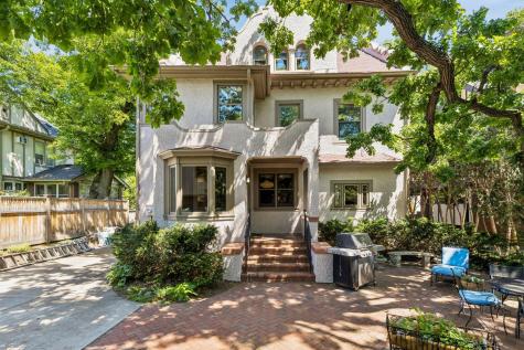 1918 Humboldt Avenue S Minneapolis MN 55403