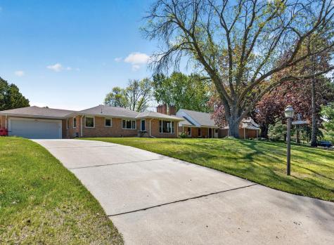 3606 Beard Avenue N Robbinsdale MN 55422