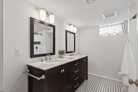 3606 Beard Avenue N Robbinsdale MN 55422