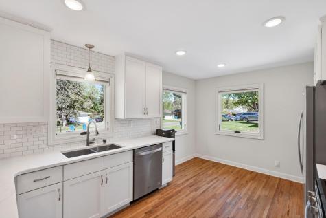 3606 Beard Avenue N Robbinsdale MN 55422