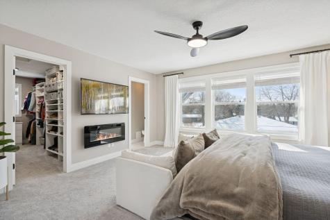 4807 34th Avenue N Golden Valley MN 55422