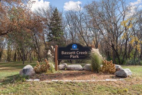 4807 34th Avenue N Golden Valley MN 55422
