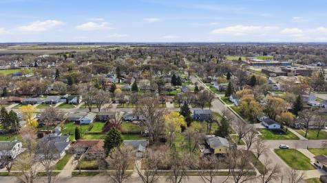 1109 9th Street N Moorhead MN 56560