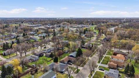 1109 9th Street N Moorhead MN 56560